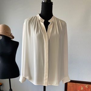 Lightweight blouse